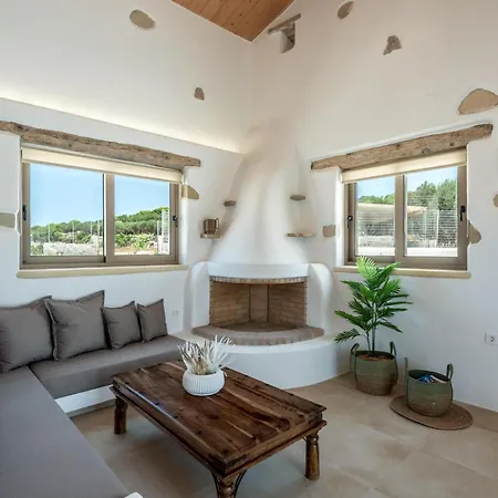 Villa Froudi near Falaserna 